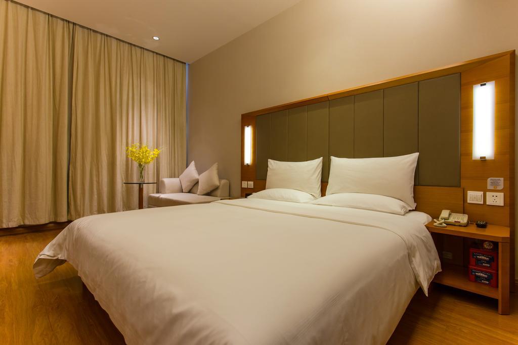 Ji Hotel Wuhan Guanggu Plaza Δωμάτιο φωτογραφία